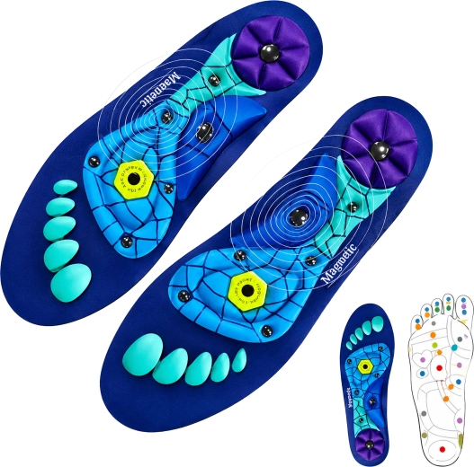 Magnetic elements integrated in the insole