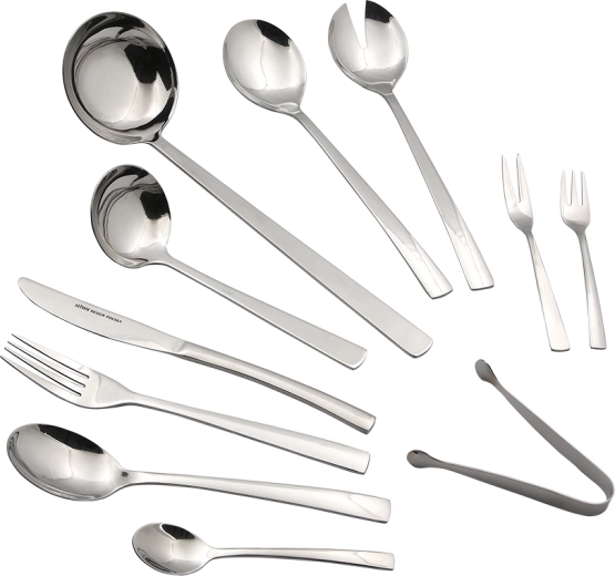 Practical 69-piece set for serving and everyday dining
