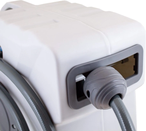 Автоматично навиване и водене на маркуча