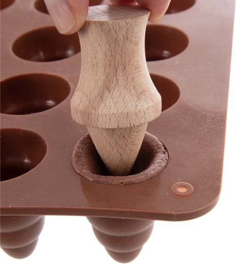 A compatible helper for the hive mold