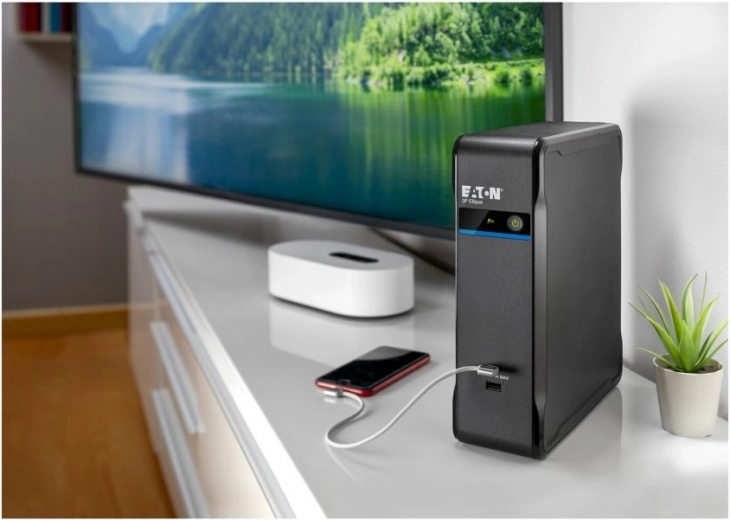 USB charging on the front panel