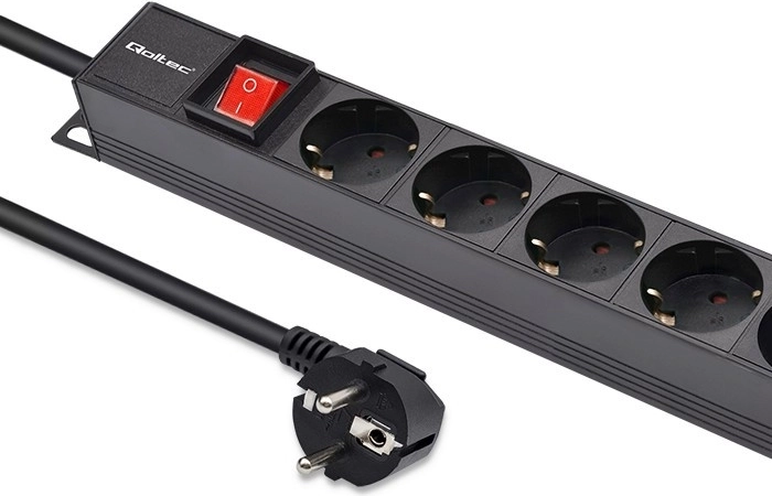 PDU Vertical Power Distribution Unit for Rack | 16A | 16x SCHUKO | 1.8m