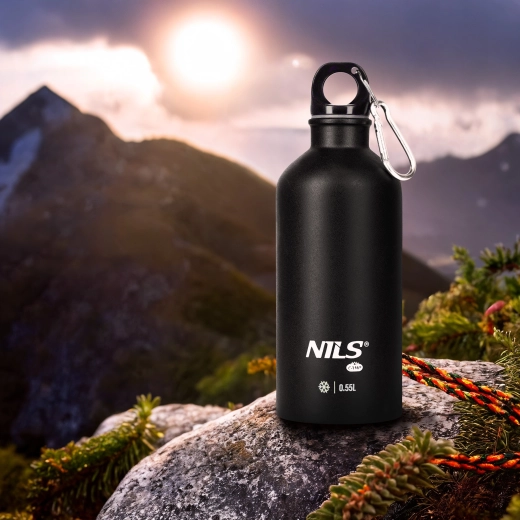 Carabiner for easy attachment on the go