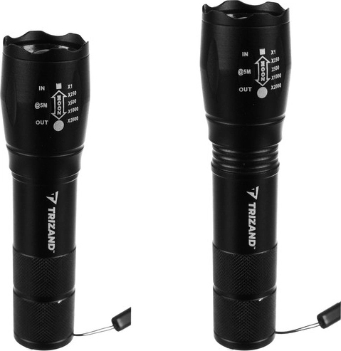 Smooth zoom for wide and focused light
