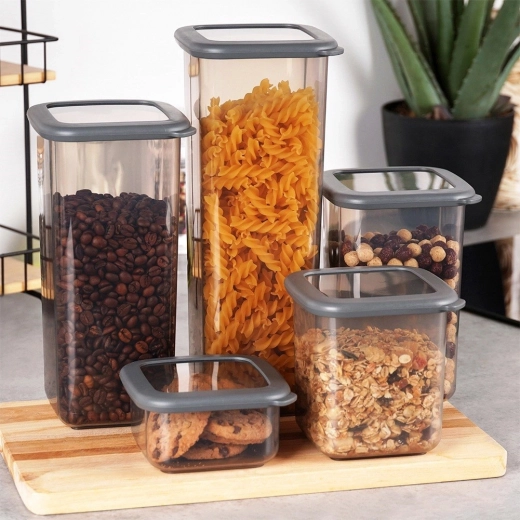 Stackable, space-saving shape