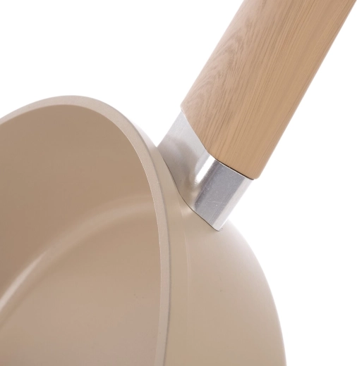 Ergonomic handle with wood-look finish