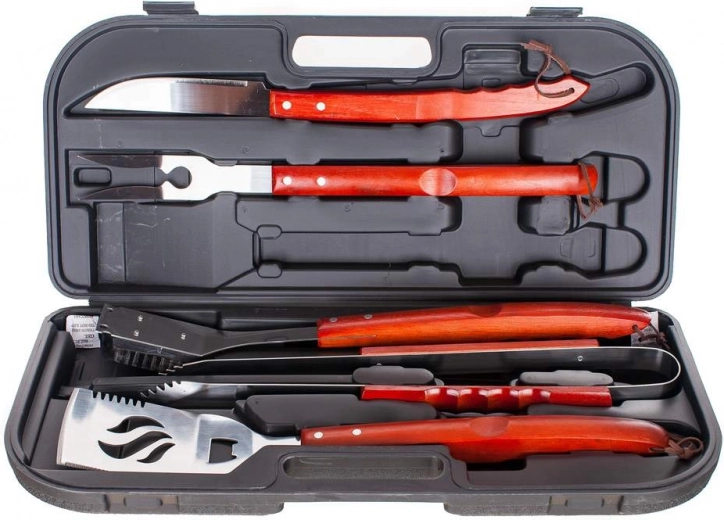 Качествена неръждавейка и удобни дървени дръжки