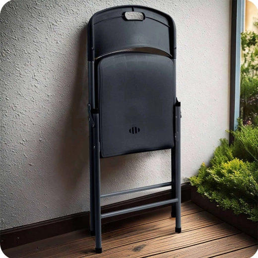 Folds in seconds, compact storage