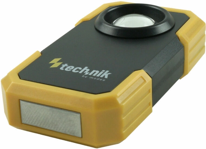 Powerful, uniform COB LED illumination