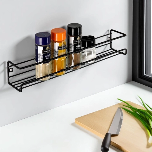 Тънък дизайн за подредено съхранение на подправки