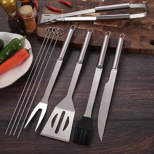 Complete grilling equipment
