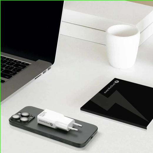 Ultra‑thin super slim design