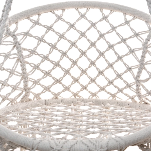 Comfortable round seat with macramé weave