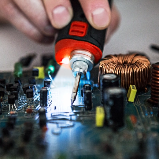 Прецизна работа и безопасно поставяне