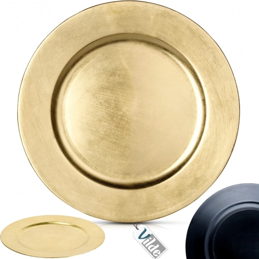 Luxurious gold look with high gloss