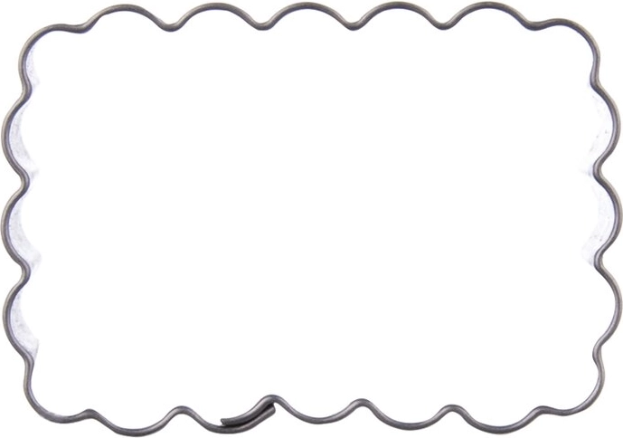 Stainless steel rectangular cutter with scalloped edge