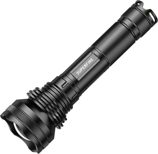 Superfire L3 P90 flashlight with 400 m reach and 2700 lm brightness