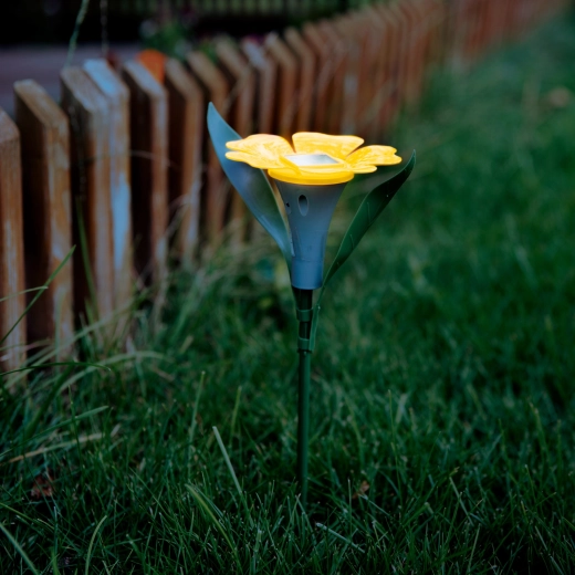Solar Flower-Shaped LED Stake Light - 1 piece