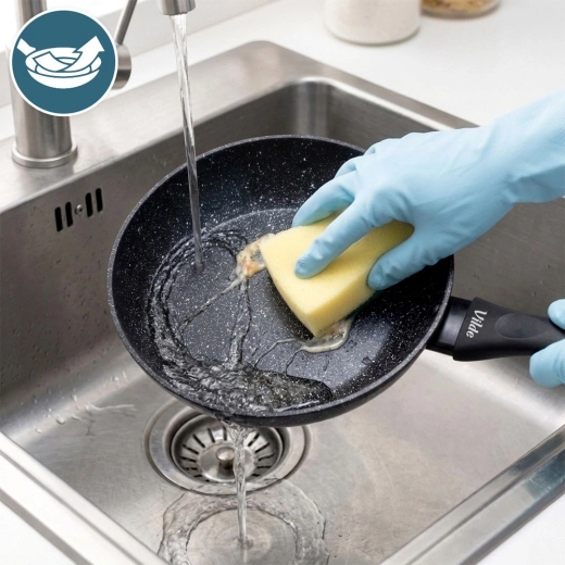 Comfortable soft-touch handle and easy maintenance