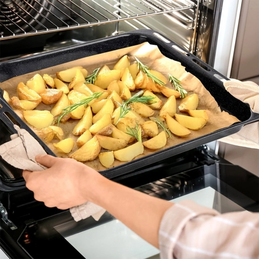 Удобна употреба във всяка фурна