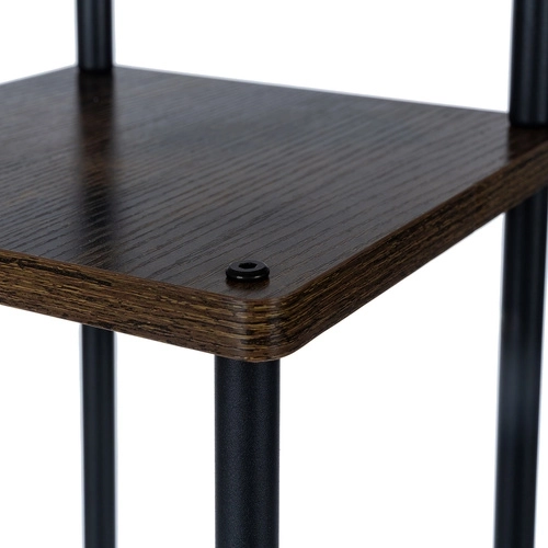 Sturdy construction and stable placement
