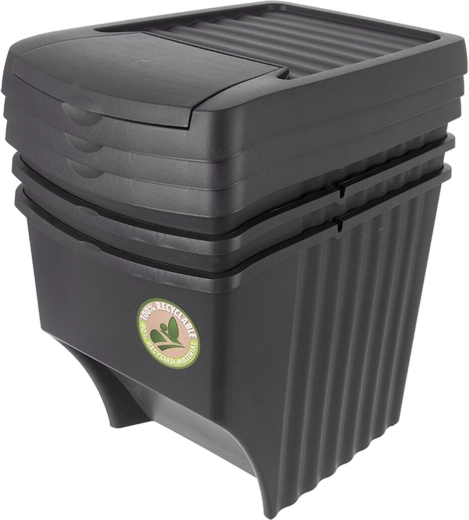 Lightweight and easy-to-clean plastic (UH)