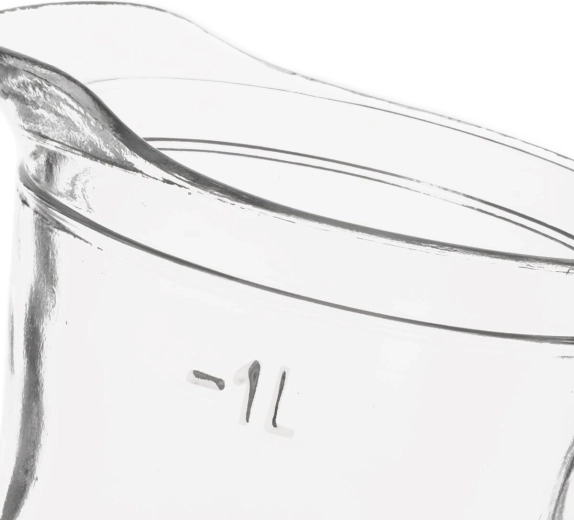 Integrated scale for accurate measuring