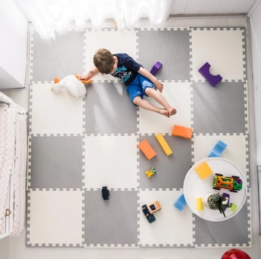 Soft and safe for crawling and playing