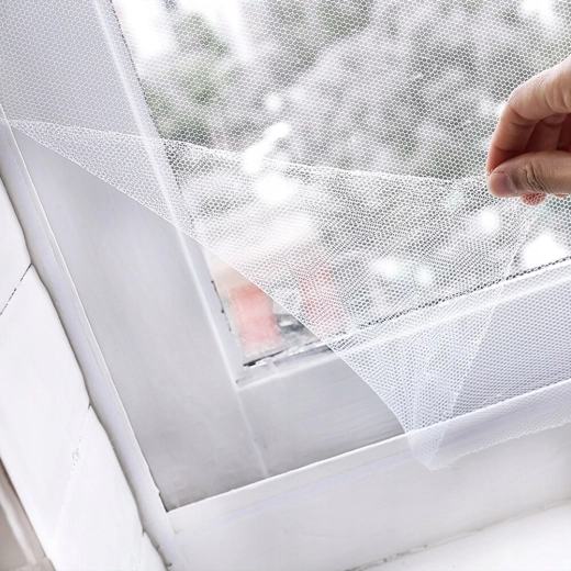 Easy tool-free installation