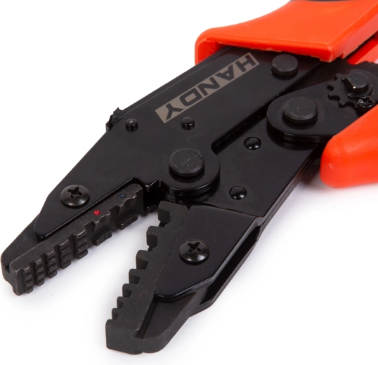 Ratchet mechanism for convenient crimping