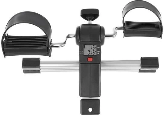2-in-1 – arm and leg exercise while seated