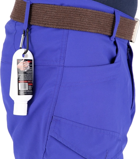 Carabiner for attaching to a belt or backpack