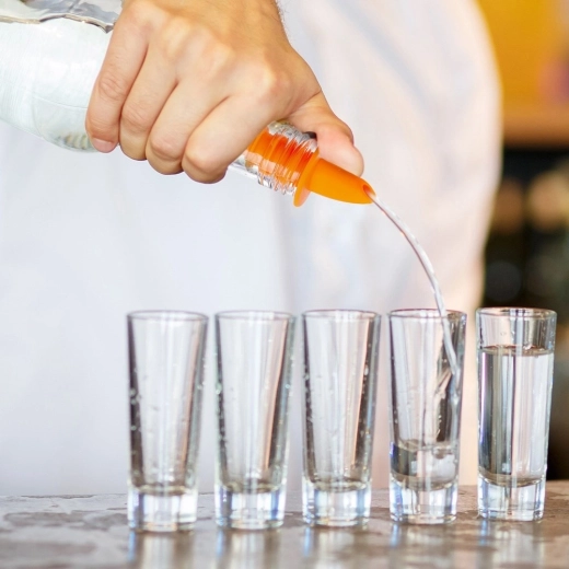 Ideal for bar and kitchen