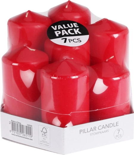 Set of Red Candles – 7-Piece Decorative Collection