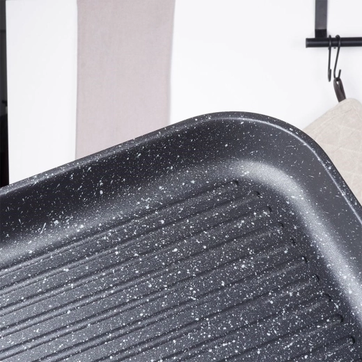 Non-stick PFLUON granite surface free of PFOA and PTFE