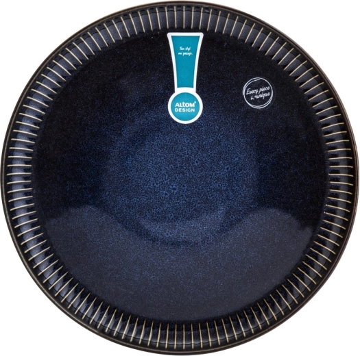 Decorative ribbed rim with an elegant edge