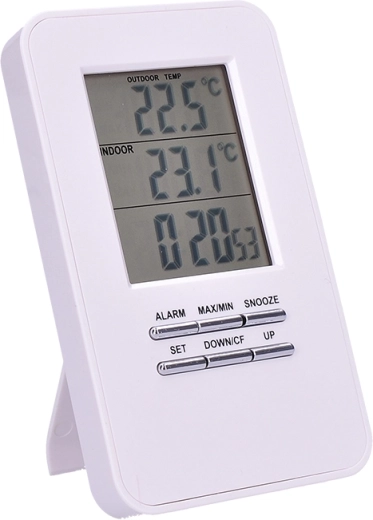 Indoor and outdoor temperature on one display