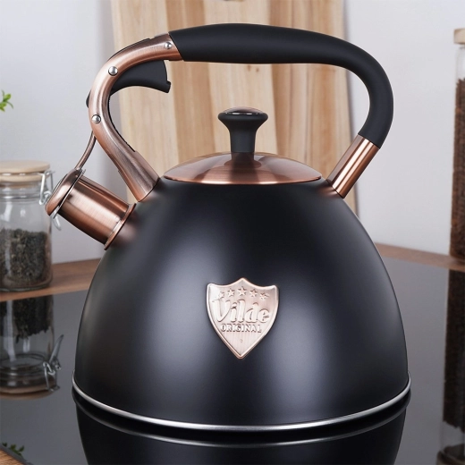 Елегантно матово черно с медни детайли