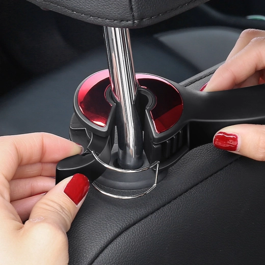 Easy installation on the headrest