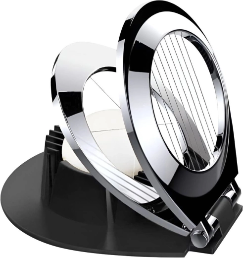 Издръжлива конструкция от метал и пластмаса