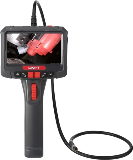 Full HD recording and large 5" display