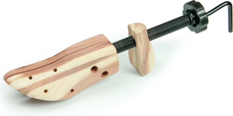 4 expansion plugs for targeted stretching