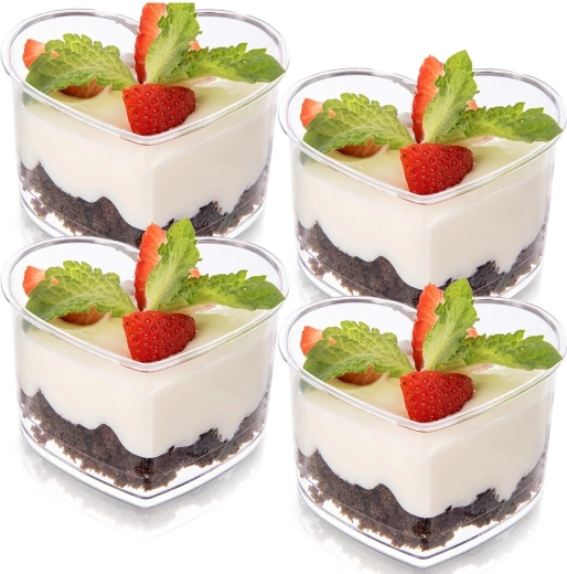 Heart-shaped cups for desserts and snacks 130 ml, 4 pcs