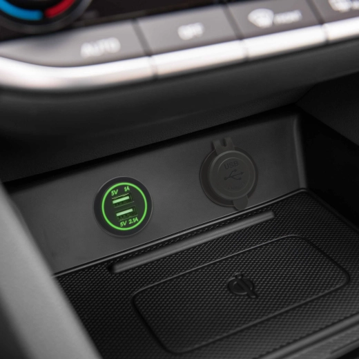 Built-in dual USB socket for cars