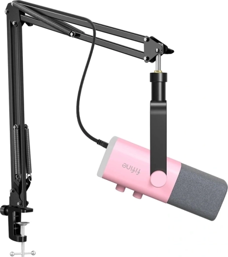 USB and XLR connection and standout design