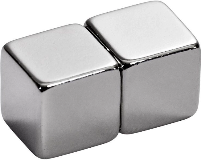 Неодимов магнит куб 10 × 10 × 10 мм (2 бр.)