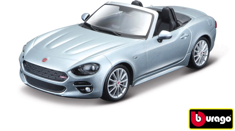 Bburago 1:24 FIAT 124 Spider – метален модел в мащаб 1:24