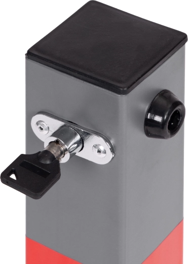 Lockable mechanism with 3 keys