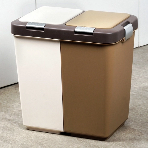 Two separate compartments for easy sorting