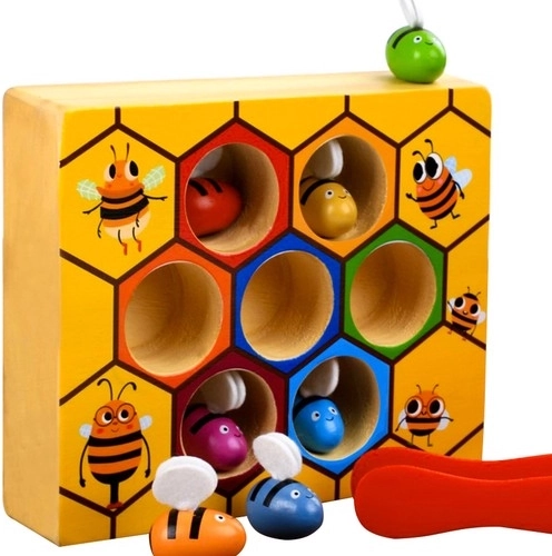Wooden Honeycomb Game Kruzzel